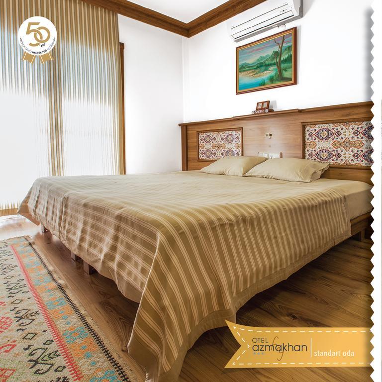 אקיאקה Hotel Azmakhan מראה חיצוני תמונה