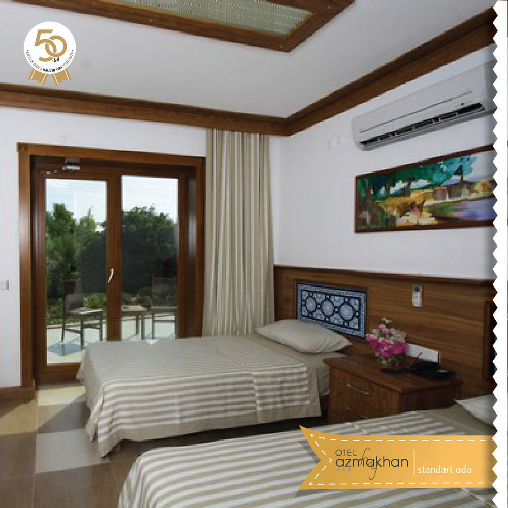 אקיאקה Hotel Azmakhan מראה חיצוני תמונה